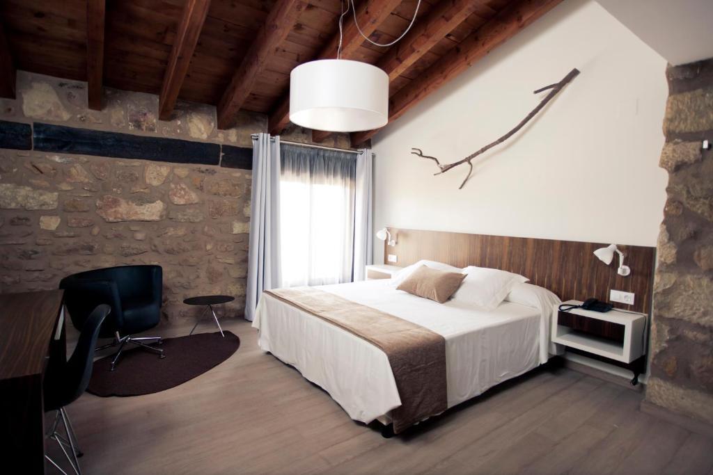 Hotel Restaurante Masía la Torre Mora de Rubielos Quarto foto